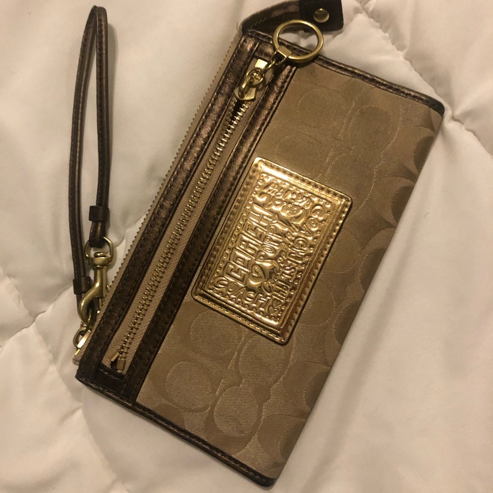 Coach wristlet